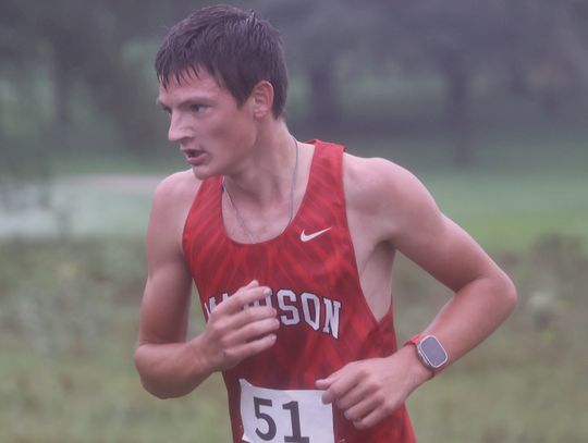 Cross country team battles wet weather